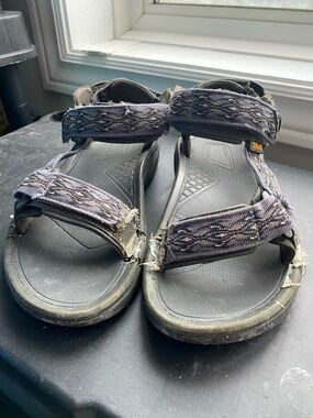 Teva Sandals Hurricane XLT2